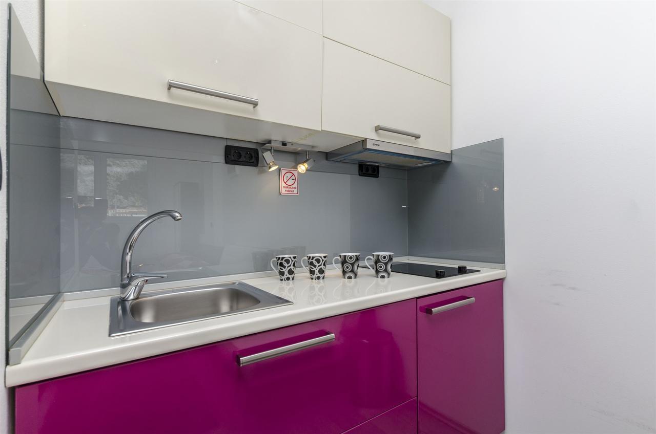Apartment Antonela Омиш Экстерьер фото